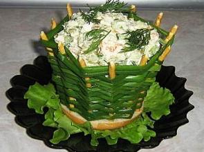Луковые корзинки с начинкой салатом